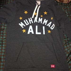 Under Armour Size L Muhammad Ali Hoodie